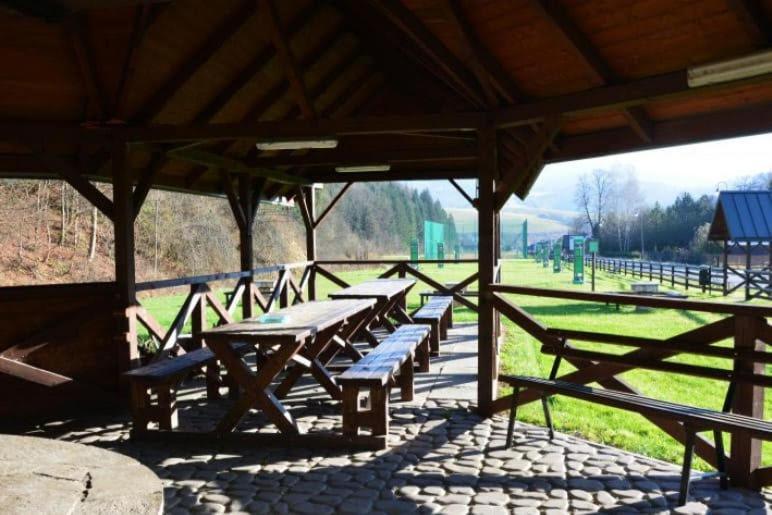 Pokoje Goscinne U Faronow Muszyna Exterior photo